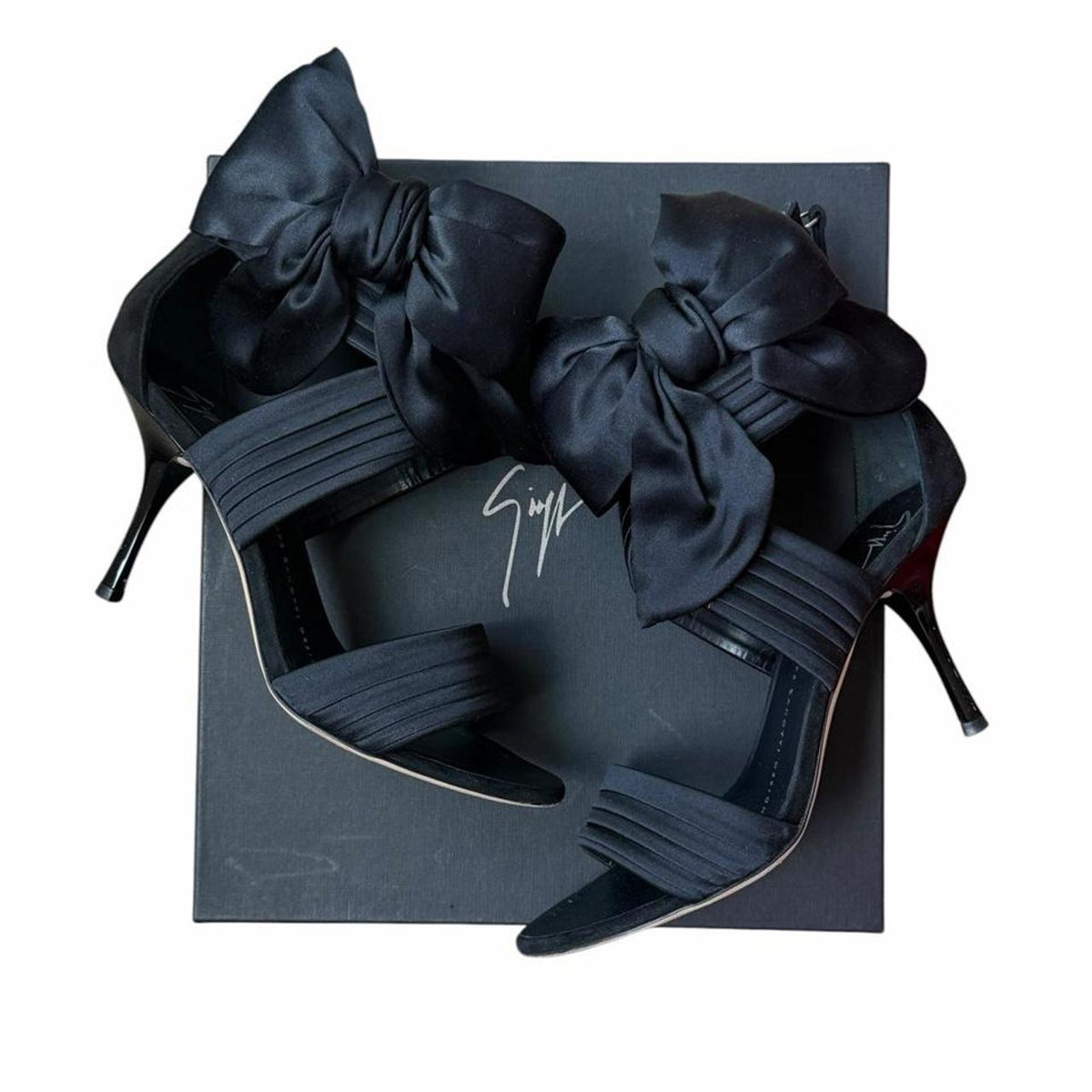 Giuseppe Zanotti Design Satin Ribbon Heeled Sandals Black