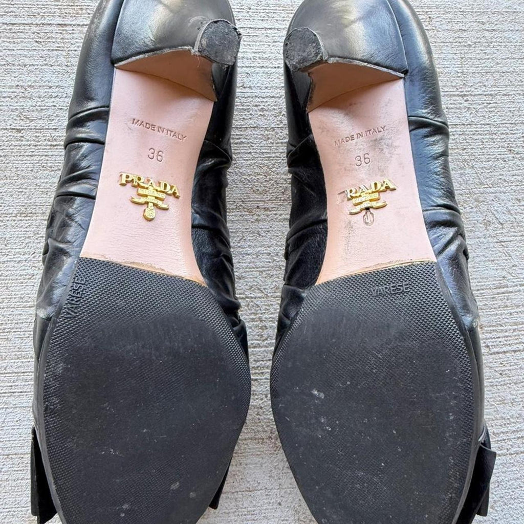 Prada Bow Black Leather Y2K Pumps