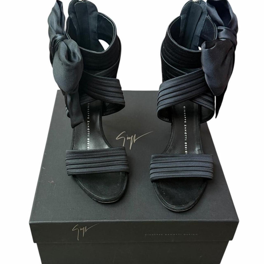 Giuseppe Zanotti Design Satin Ribbon Heeled Sandals Black