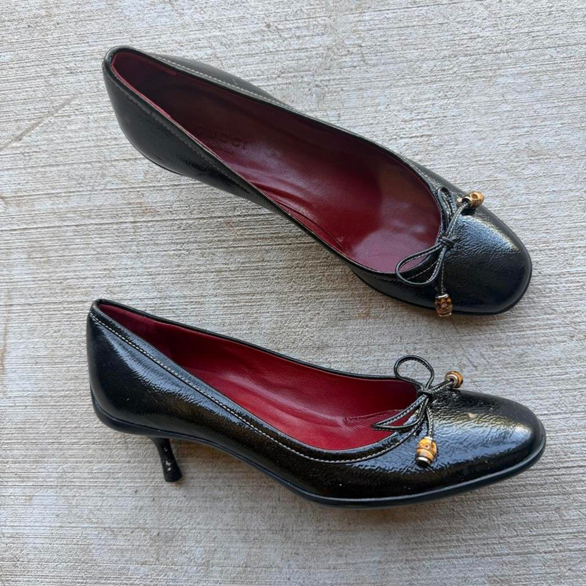 Gucci Bamboo Bow Black Patent Kitten Heel Pumps
