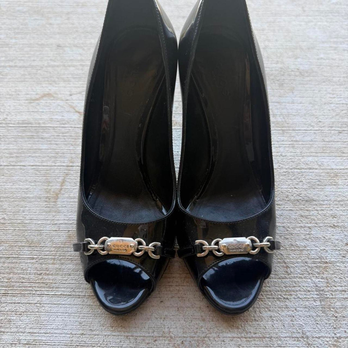 Gucci Silver Chain Black Patent Peep-Toe Pumps