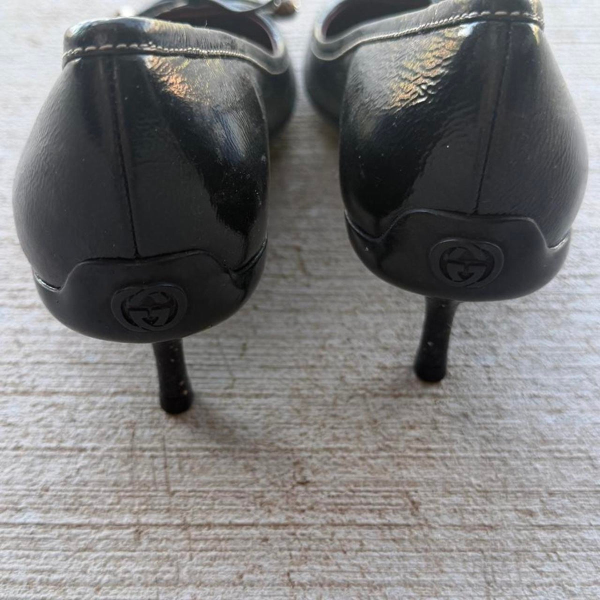 Gucci Bamboo Bow Black Patent Kitten Heel Pumps